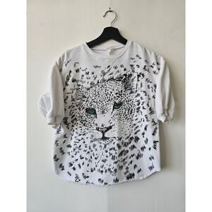 Vintage‎ Whut! Shirt Mens Small White Cheetah Graphic Crewneck Animal Print 80s
